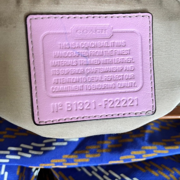 Coach Top Zip Tote with Pink and Purple Accents🥳🥳❌❌ - Picture 2 of 10